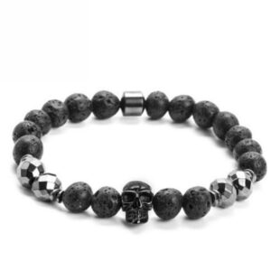 SCHWARZER LAVA-SCHÄDEL