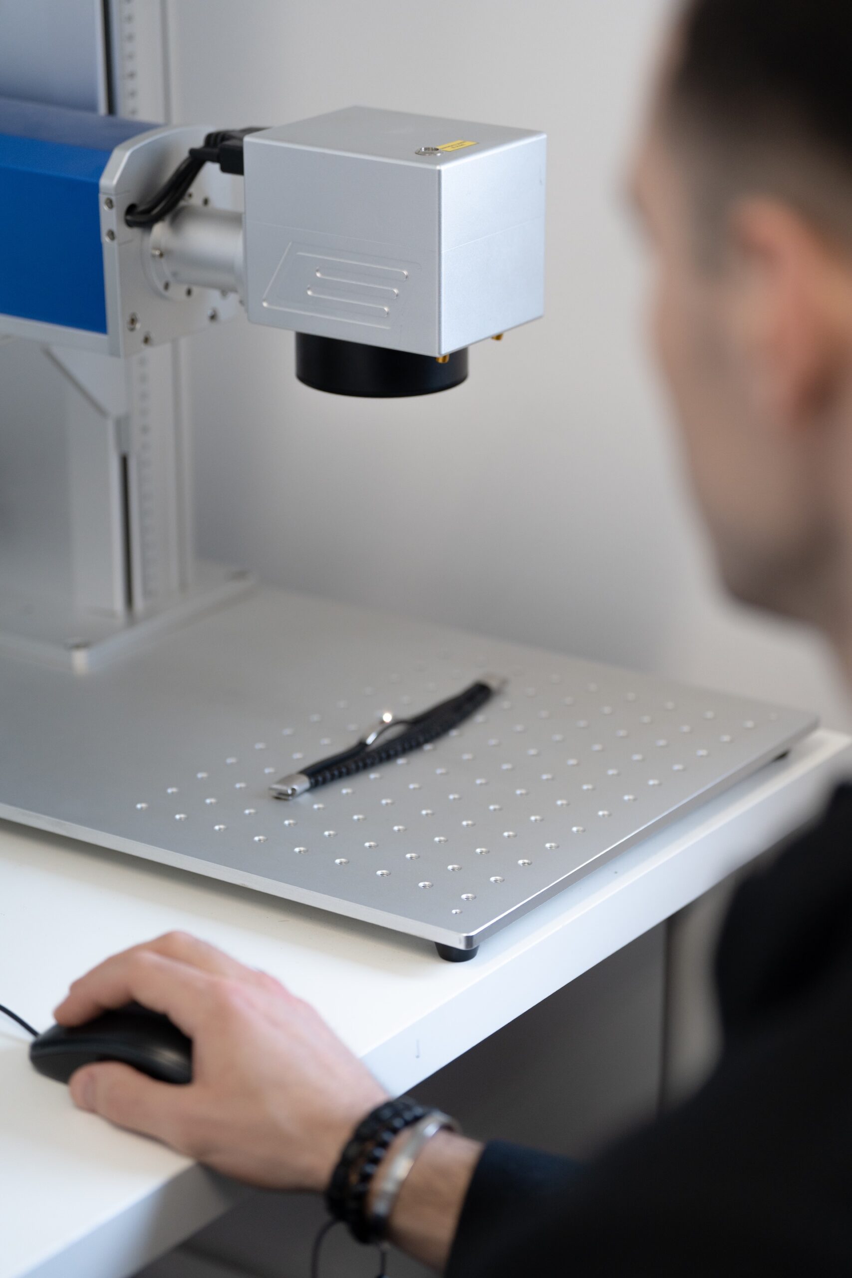 Supporting image for Schmuck erhält einen einzigartigen Charakter, wenn man ihm etwas Persönliches hinzufügen kann.